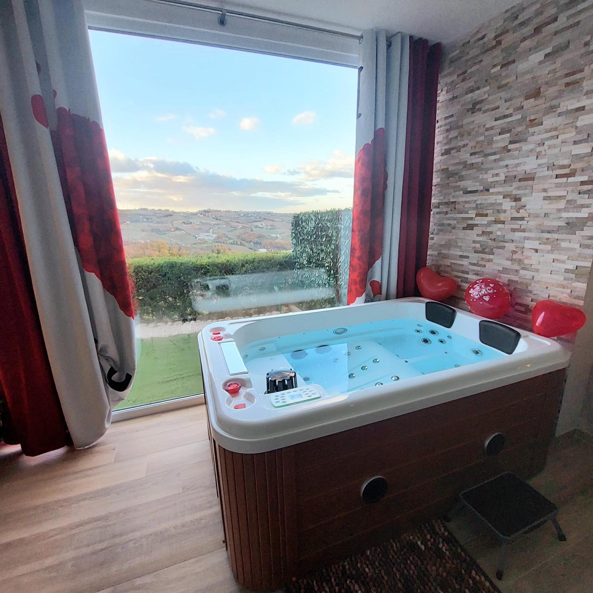 Toga Spa- Suite Relax Vacri Bagian luar foto
